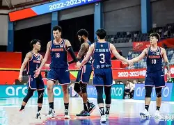 开云体育平台 -关于转折点深圳男篮门线救险，CBA常规赛冲刺阶段攻防权衡，悬念犹存，赛程密集仍需轮换的信息